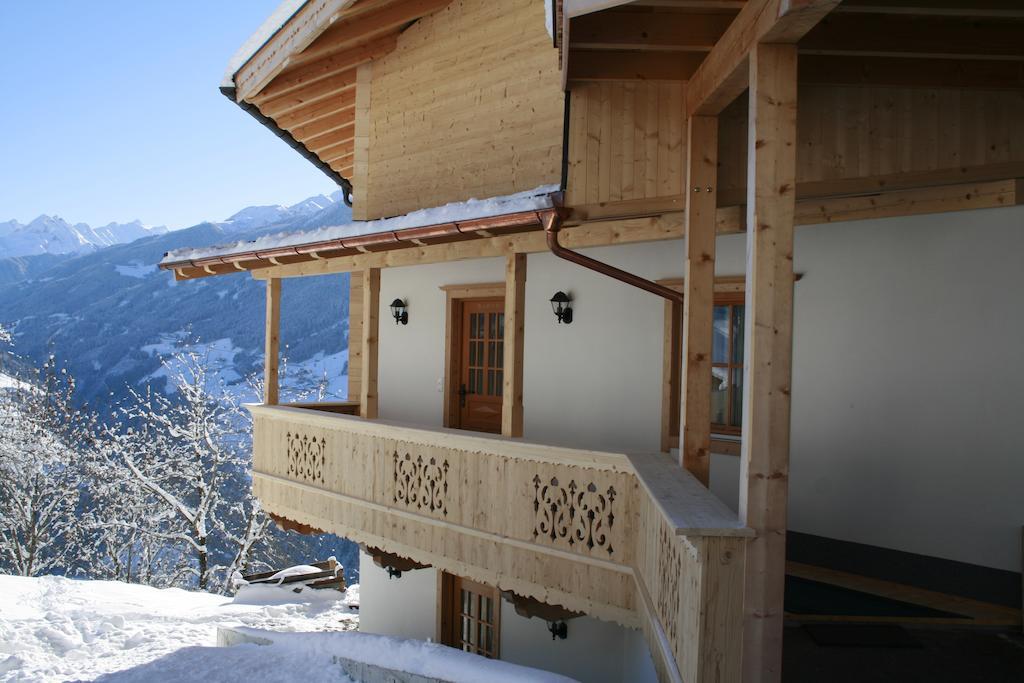 Haus Burbach Apartamento Zellberg Exterior foto