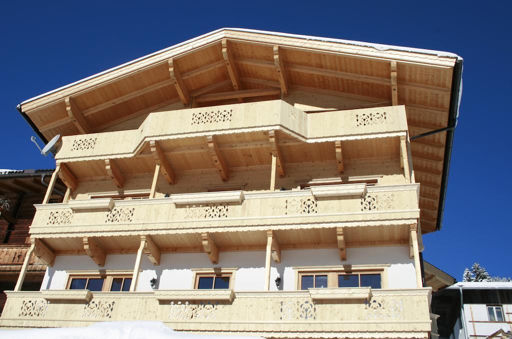 Haus Burbach Apartamento Zellberg Exterior foto