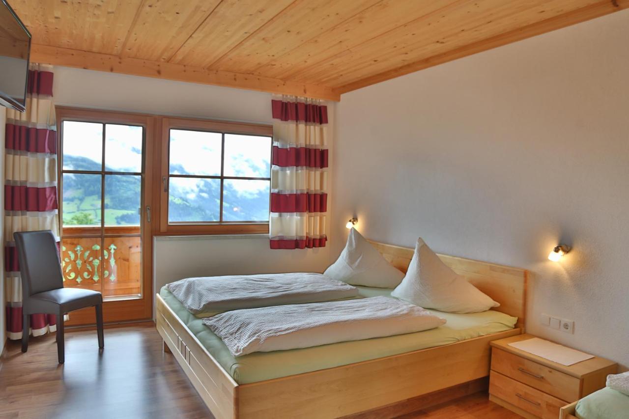 Haus Burbach Apartamento Zellberg Exterior foto